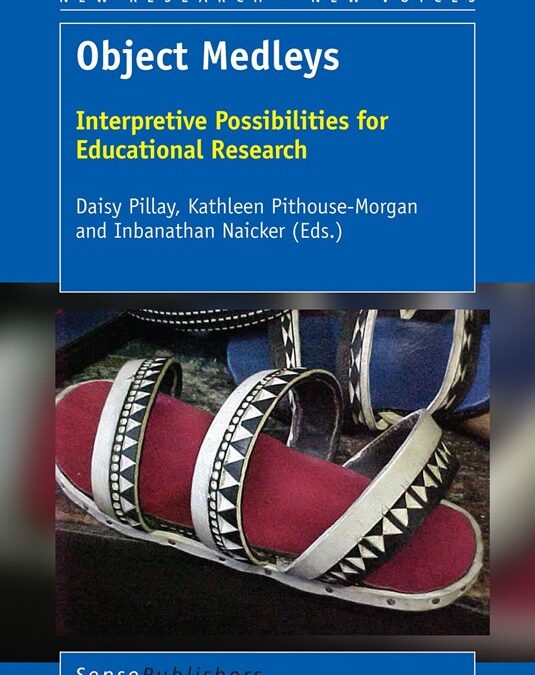Object medleys: Interpretive possibilities for educational research